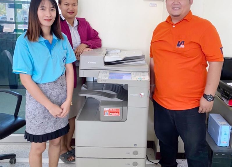 ติดตั้งเครื่องถ่ายเอกสารสีแบบเช่ารายปี 1 เครื่อง