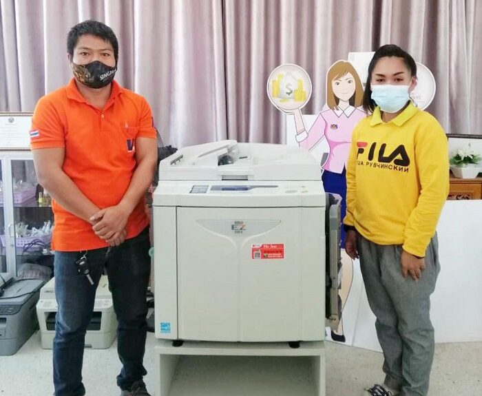 ติดตั้งเครื่องถ่ายเอกสาร 1 เครื่อง